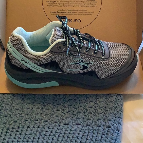 Mighty Walk Gdefy by Gravity Defeyer Women’s Shoes - Picture 6 of 10